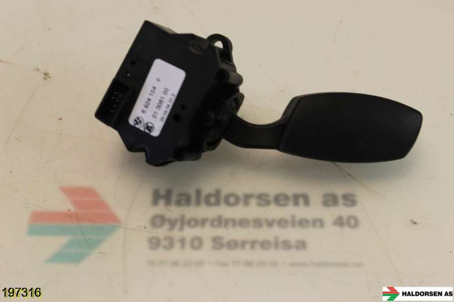 Cruisekontroll til BMW 5-Serie 2003-2010 (E60/E61) (E60/E61) (BMW|6 924 104 C|01 3061 00|)