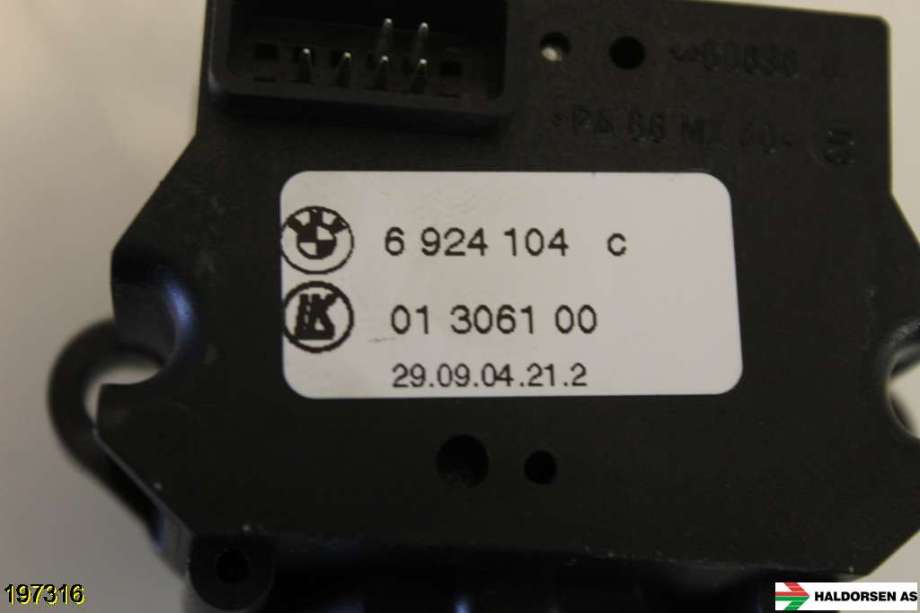 Cruisekontroll til BMW 5-Serie 2003-2010 (E60/E61) (E60/E61) (BMW|6 924 104 C|01 3061 00|)