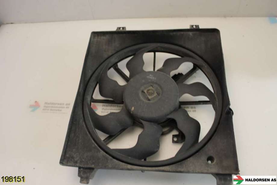 Kjølevifte til Hyundai Santa Fe 2006-2009 (Type II, Fase 1)  (HYUNDAI|180W|)