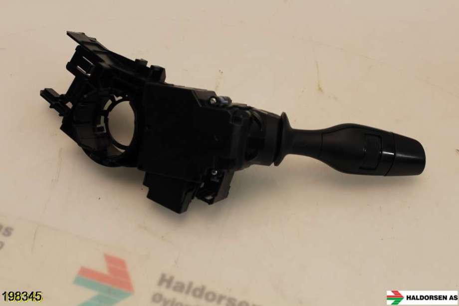 Bryter blink til Lexus NX 2014-2021 (Type I) (AZ10) (AZ10) (LEXUS||17F744)