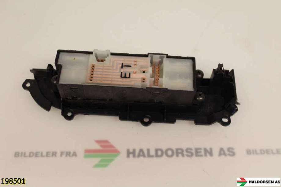 Bryter ruteheis til Nissan X-Trail 2002-2007 (T30) (T30) (NISSAN|)