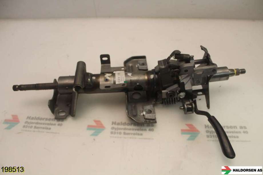 Rattaksel til Toyota Hiace 2007-2012 (Fase 3) (TOYOTA|452502F334|)