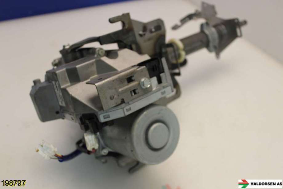 Rattaksel til Nissan X-Trail, 2007-2014 (T31) (T31) (NISSAN|)