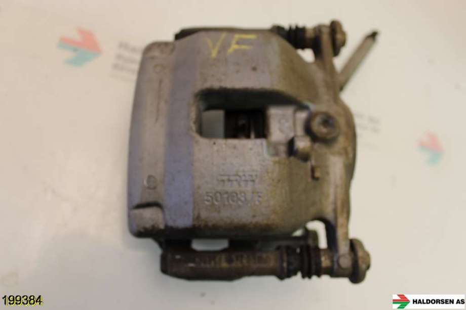 Bremsecaliper venstre foran til Mercedes C-Klasse 2014-2018 (Fase 1) (W205) (W205) (MERCEDES|A 205 421 05 81|)