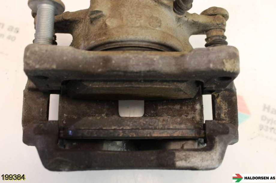 Bremsecaliper venstre foran til Mercedes C-Klasse 2014-2018 (Fase 1) (W205) (W205) (MERCEDES|A 205 421 05 81|)