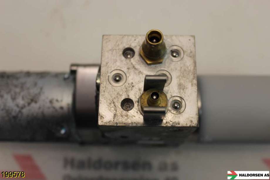 Baklukeåpner motor til Opel Insignia A 2009-2014 (OPEL|13279362|)