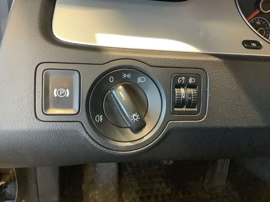 Bryter lys til VW Passat, 2005-2010 (B6) (B6) (VOLKSWAGEN|1K0 941 431 BC REH)