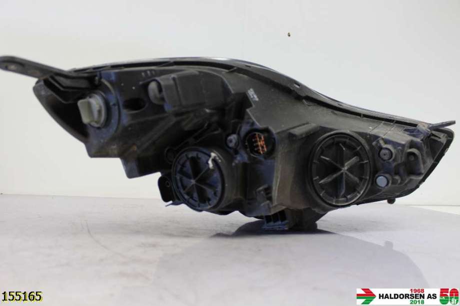 Frontlykt venstre halogen til Hyundai Ix20 2010-2017  (HYUNDAI|92101 1K300|)