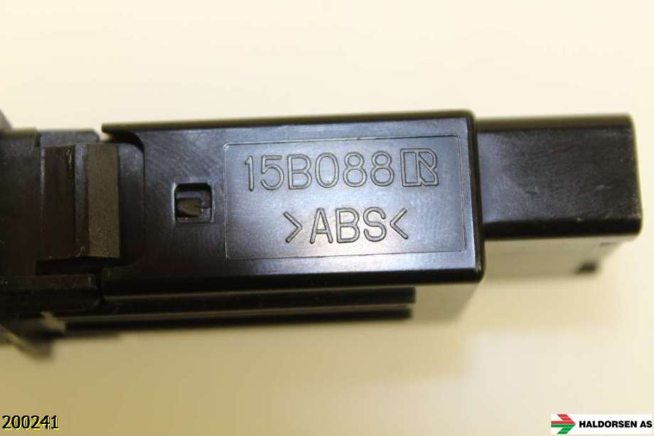 Bryter setevarme til Toyota RAV4 2006-2009 (Type III, Fase 1)  (TOYOTA|15B088|)