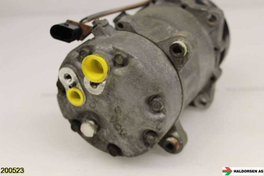 Aircondition kompressor til VW Caddy 2004-2010 (Type III, Fase 1)  (VOLKSWAGEN|7HO 820 803 F|)