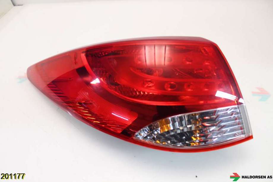 Baklykt venstre til Hyundai Ix35 2010-2015  (HYUNDAI|92401 2Y000|)