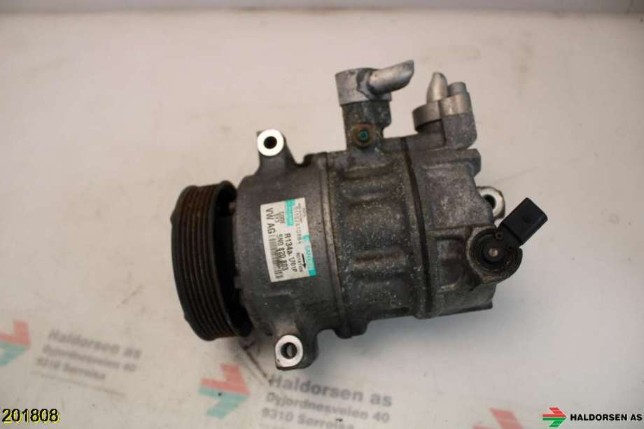 Aircondition kompressor til VW CC 2008-2012 (PASSAT CC) (PASSAT CC) (VOLKSWAGEN|5N0 820 803 C|)