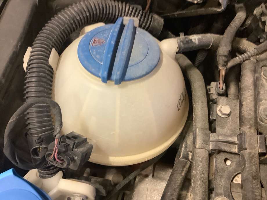 Ekspansjonstank til VW CC, 2008-2012 (PASSAT CC) (PASSAT CC) (VOLKSWAGEN|1K0 121 407 A)