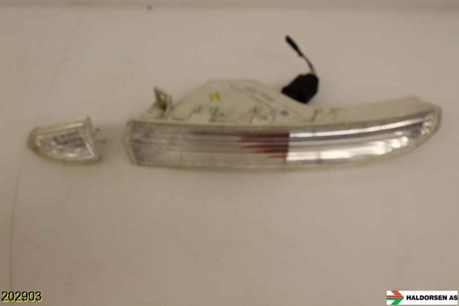 Blinklykt høyre til VW CC, 2008-2012 (PASSAT CC) (PASSAT CC) (VOLKSWAGEN|3C8 953 042)