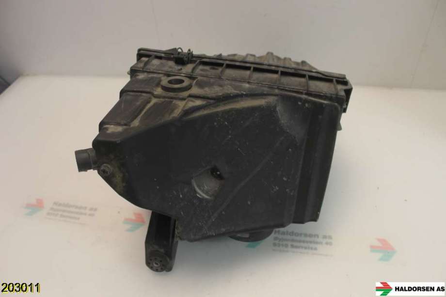 Luftfilterboks til VW Transporter / Caravelle 2003-2009 (Fase 1) (T5) (T5) (VOLKSWAGEN|)