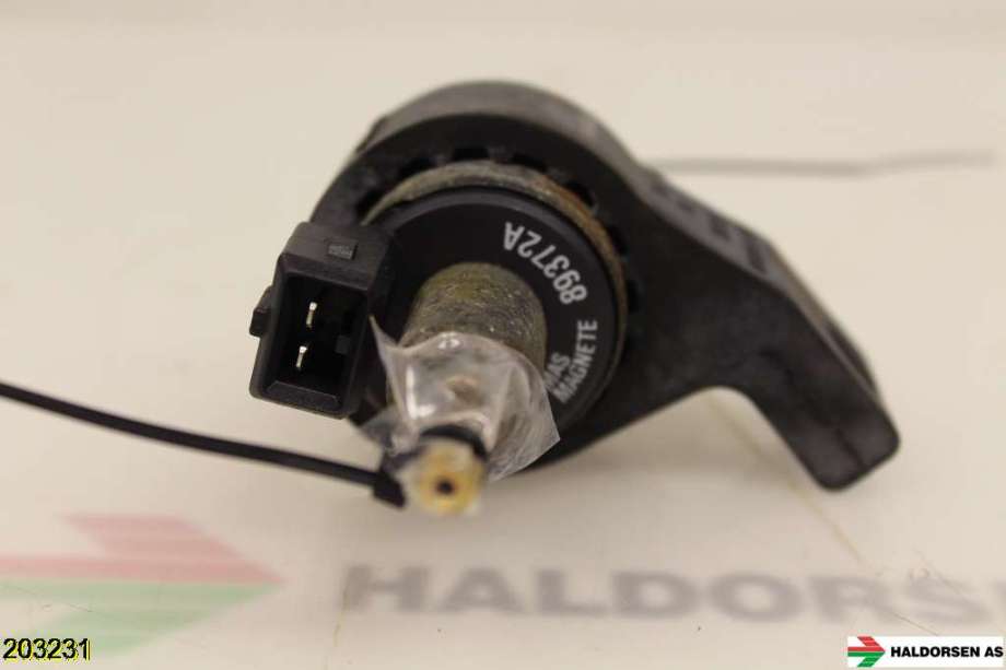 Dieselpumpe til VW Transporter / Caravelle 2003-2009 (Fase 1) (T5) (T5) (VOLKSWAGEN|89372A|)