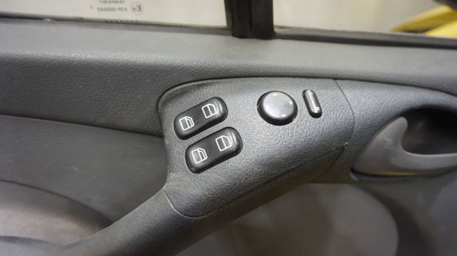 Bryter ruteheis til Mercedes 208-416, 1995-->>  (MERCEDES|)