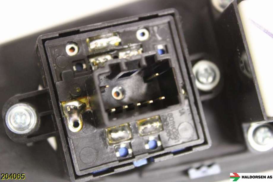 Bryter ruteheis til Hyundai i10 2008-2013 (Type I)  (HYUNDAI|93570 0X2004X|)