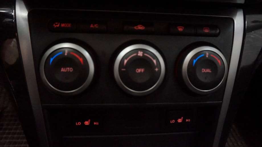 Varmeapparat betjening til Mazda 6, 2010-2013 (Type II, Fase 2)  (MAZDA|GAM7-61-190B)