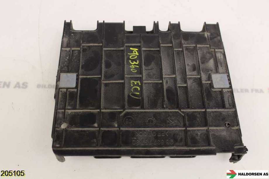 Styreenhet motor til Peugeot 207 2006-2012  (PEUGEOT||0 281 013 868|96 637 554 80)