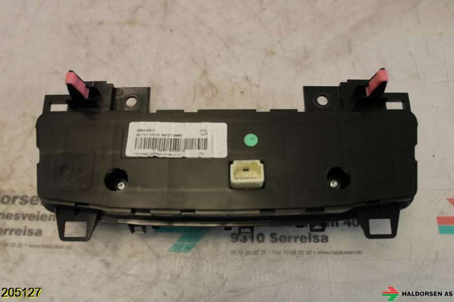 Varmeapparat betjening til Toyota Avensis 2015-2019 (Type III, Fase 2) (TOYOTA|5590005610|)