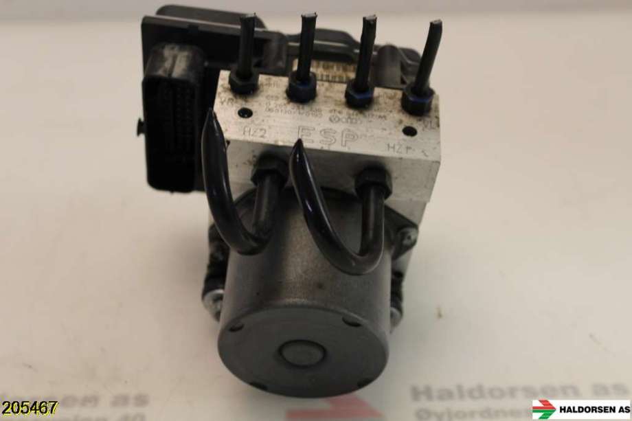 ABS sentral til Audi A4 2004-2008 (Type III) (B7) (B7) (AUDI|8E0 614 517 AT|0 265 234 330|8EO910517B018)