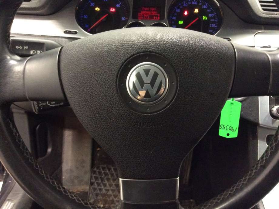Airbag rattpute til VW Passat, 2005-2010 (B6) (B6) (VOLKSWAGEN|3C0 880 201 AC 1QB)
