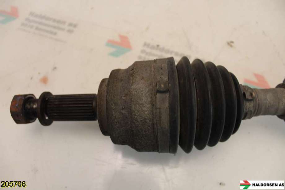 Drivaksel venstre foran til Jeep Compass 2007-2009 (Type I, Fase 1)  (JEEP|5085224AE||P05085224AB)
