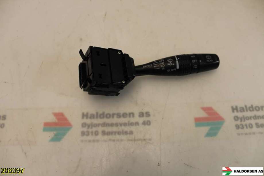 Bryter visker til Mitsubishi Grandis 2004-2009  (MITSUBISHI|8612A002|)