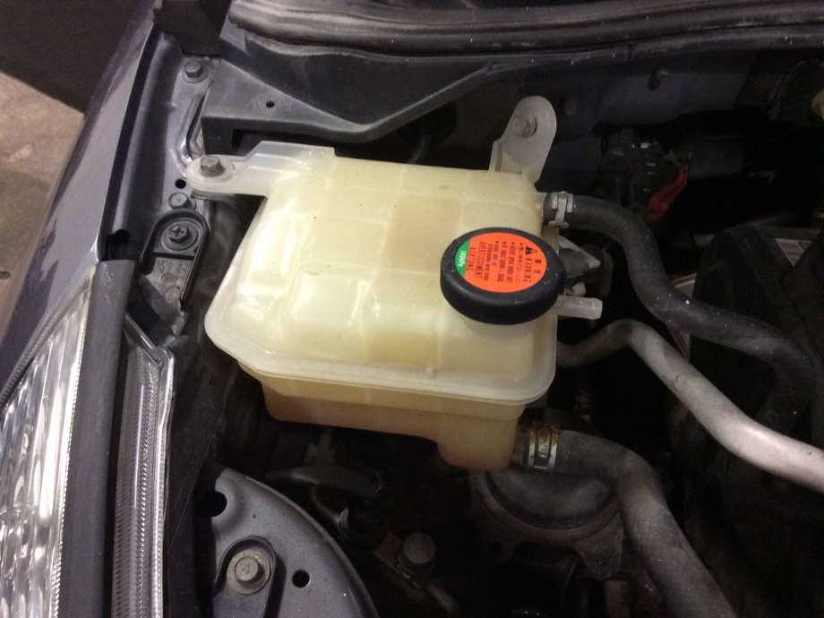 Ekspansjonstank til Mitsubishi Grandis, 2004-2009  (MITSUBISHI|1375A033)