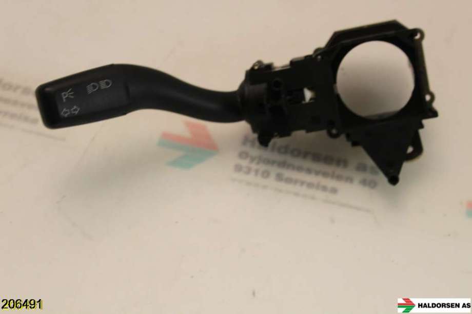 Bryter blink til Audi A6 2005-2008 (Type III, Fase 1) (C6) (C6) (AUDI|4E0 953 513 K|)