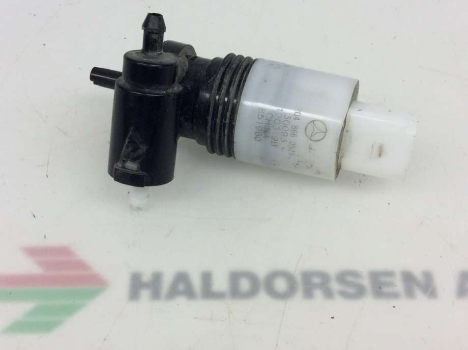 Spylerpumpe foran til Mercedes GLK, 2008-2015 (X204) (X204) (MERCEDES|A 204 866 05 21)