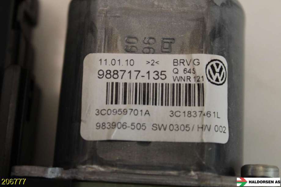 Ruteheis til VW Passat 2005-2010 (B6) (B6) (VOLKSWAGEN|3AA 959 702 A|)