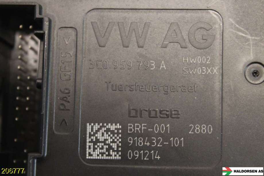 Ruteheis til VW Passat 2005-2010 (B6) (B6) (VOLKSWAGEN|3AA 959 702 A|)