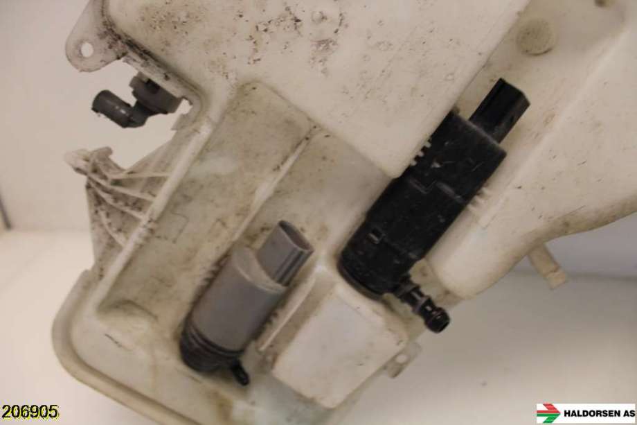 Spylertank til BMW 3-Serie 2005-2011 (E90/E91/E92/E93) (E90/E91/E92/E93) (BMW|61 67 7 238 668|)