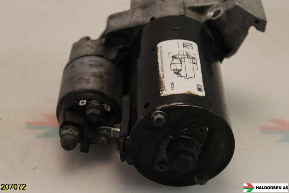 Starter diesel til BMW X3 2010-2017 (F25) (F25) (BMW|12 41 8 570 238||0 001 148 034)