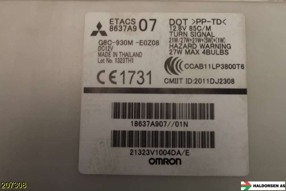 Sikringsboks til Mitsubishi Space Star 2013-->> (Type II)  (MITSUBISHI|8637A907|)