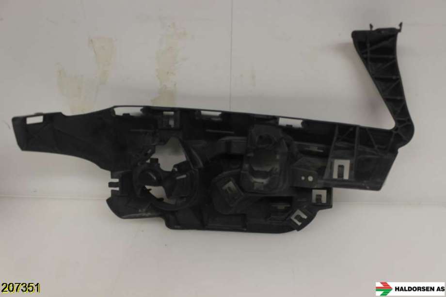 Frontlyktehus til BMW X3 2010-2017 (F25) (F25) (BMW|51 11 8 048 113||PT#8048113)