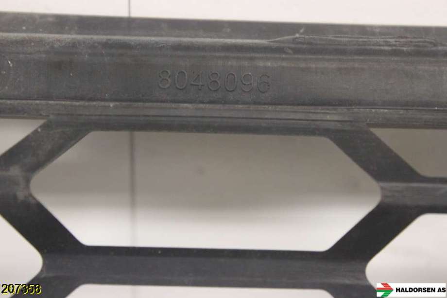 Grill til BMW X3 2010-2017 (F25) (F25) (BMW|51 11 7 210 466||8048096)