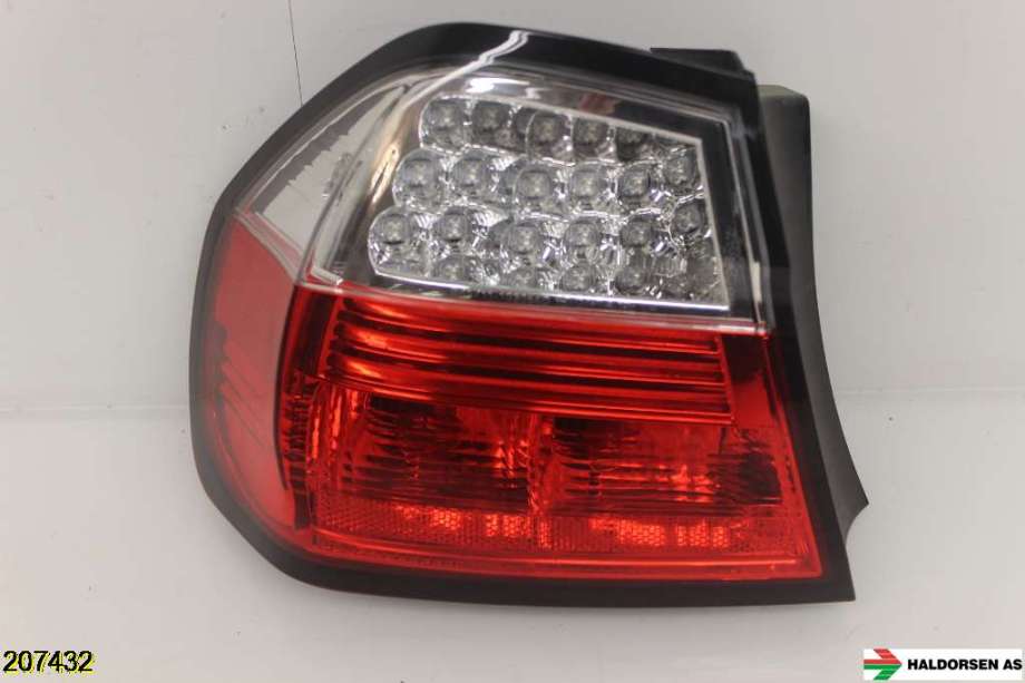 Baklykt venstre til BMW 3-Serie 2005-2011 (E90/E91/E92/E93) (E90/E91/E92/E93) (BMW|63 21 6 937 457|)
