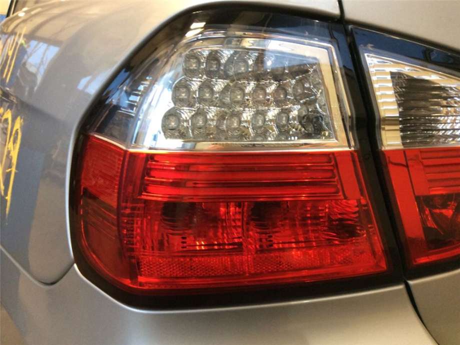 Baklykt venstre til BMW 3-Serie 2005-2011 (E90/E91/E92/E93) (E90/E91/E92/E93) (BMW|63 21 6 937 457|)