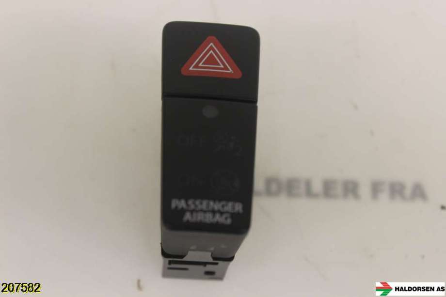 Bryter nødblink til Suzuki SX4 S-CROSS, 2013-->> (Type II)  (SUZUKI|)