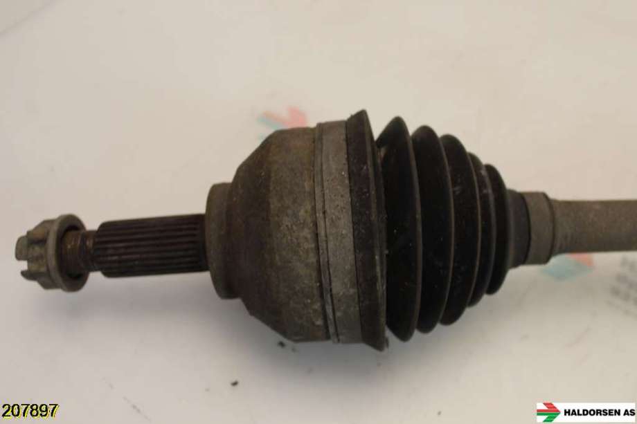 Drivaksel høyre foran til Renault Trafic 2006-2014  (RENAULT|8200452268|)