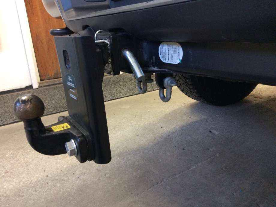 Hengerfeste til Ford Ranger / Ranger Raptor 2015-2022  (FORD|JB3C-19E544-CB|)