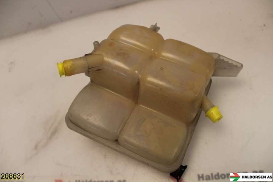 Ekspansjonstank til Ford C-Max 2010-2015 (Type II, Fase 1)  (FORD|8V61-8K218-DE|1717754|)