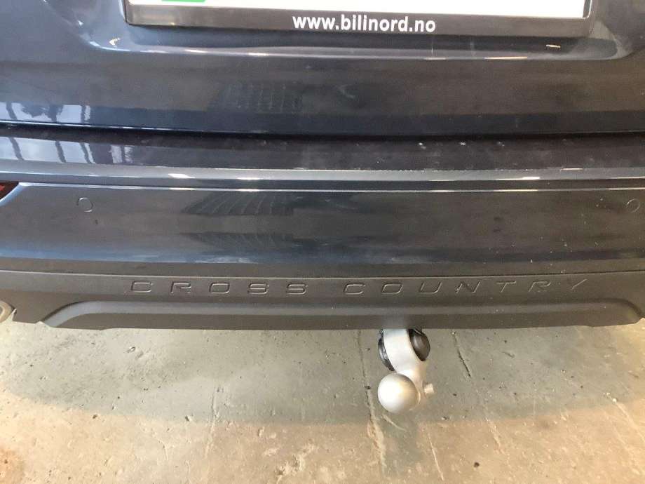 Støtfanger bak til Volvo V60 / V60 CC 2018-->> (Type II)  (VOLVO|39796642|39796633|)