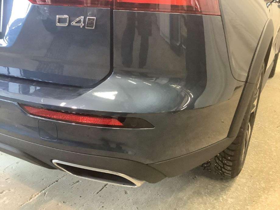 Støtfanger bak til Volvo V60 / V60 CC 2018-->> (Type II)  (VOLVO|39796642|39796633|)
