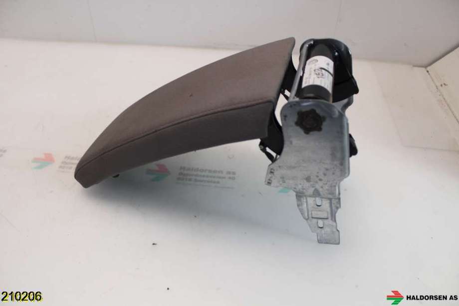 Sete armlene lokk til VW Passat 2005-2010 (B6) (B6) (VOLKSWAGEN|3C0 864 211 B|)