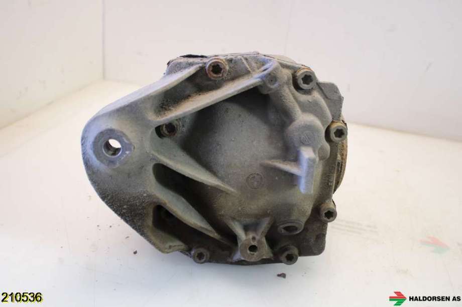 Kardang klokke bak til BMW 3-Serie 2012-2018 (F30/F31/F34) (F30/F31/F34) (BMW|33 10 7 605 589|)