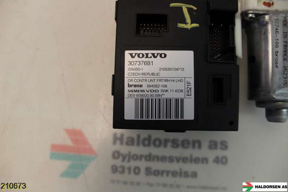 Ruteheis høyre til Volvo V50, 2004-2007 (Fase 1)  (VOLVO|)